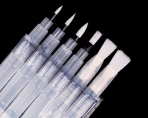 Кисть с резервуаром № 8 плоская AQUANTECH средняя