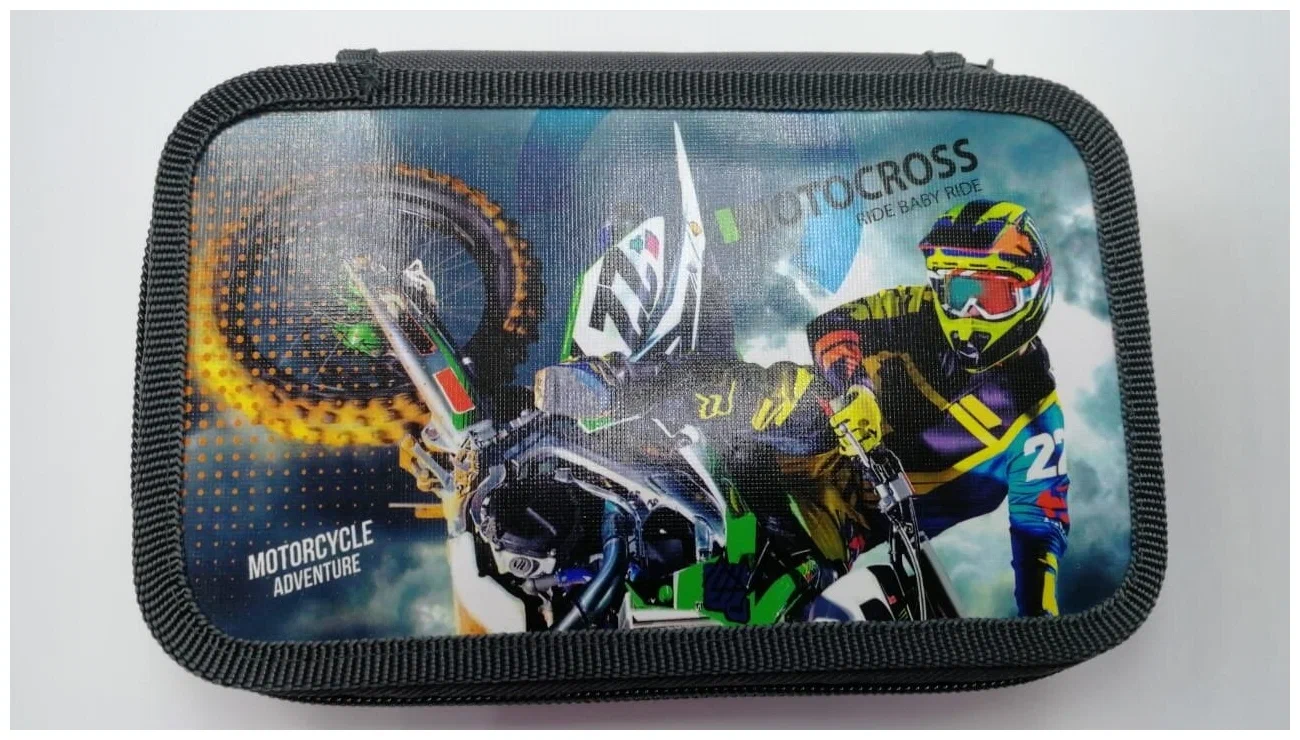 Пенал б/н 3 отд. "Триал" ламин. 30П25/3