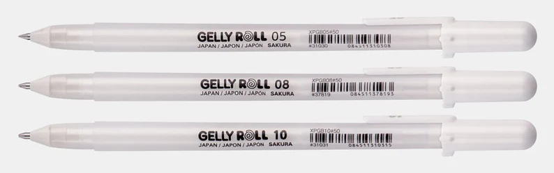 Ручка гелевая Gelly Roll белая средний стержень 05