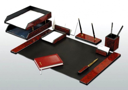 Н-р наст. деревянный 8 предм., подкладка д/письма, тем. дерево  8FB-1A   883